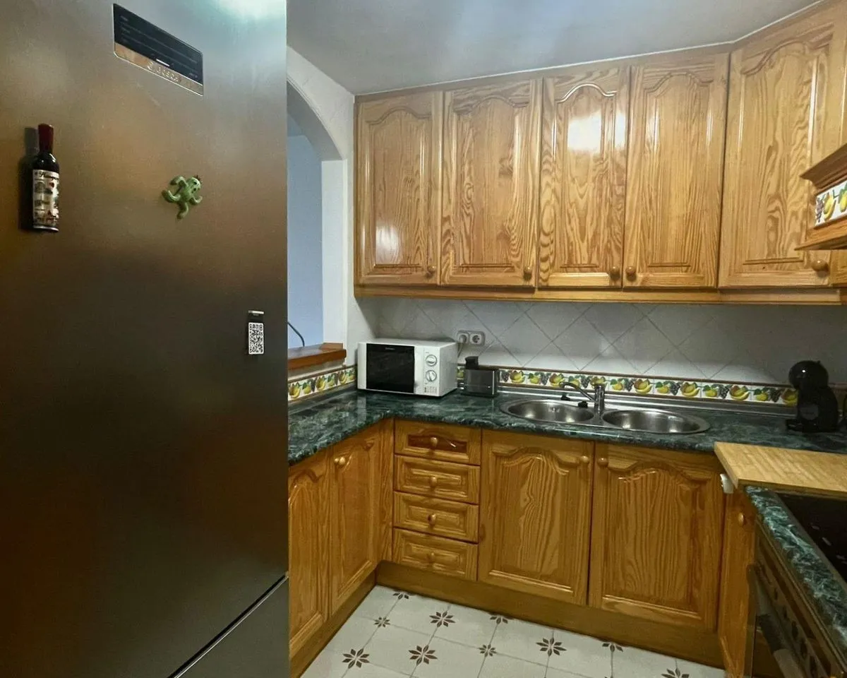 1230e051-f69e-4df9-8ed5-c1f90b10b4c8