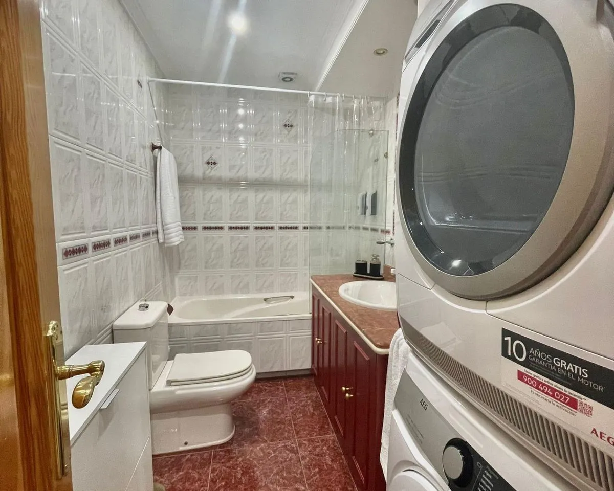 7f313bd4-f05f-435c-a44c-e1f46a37cab4