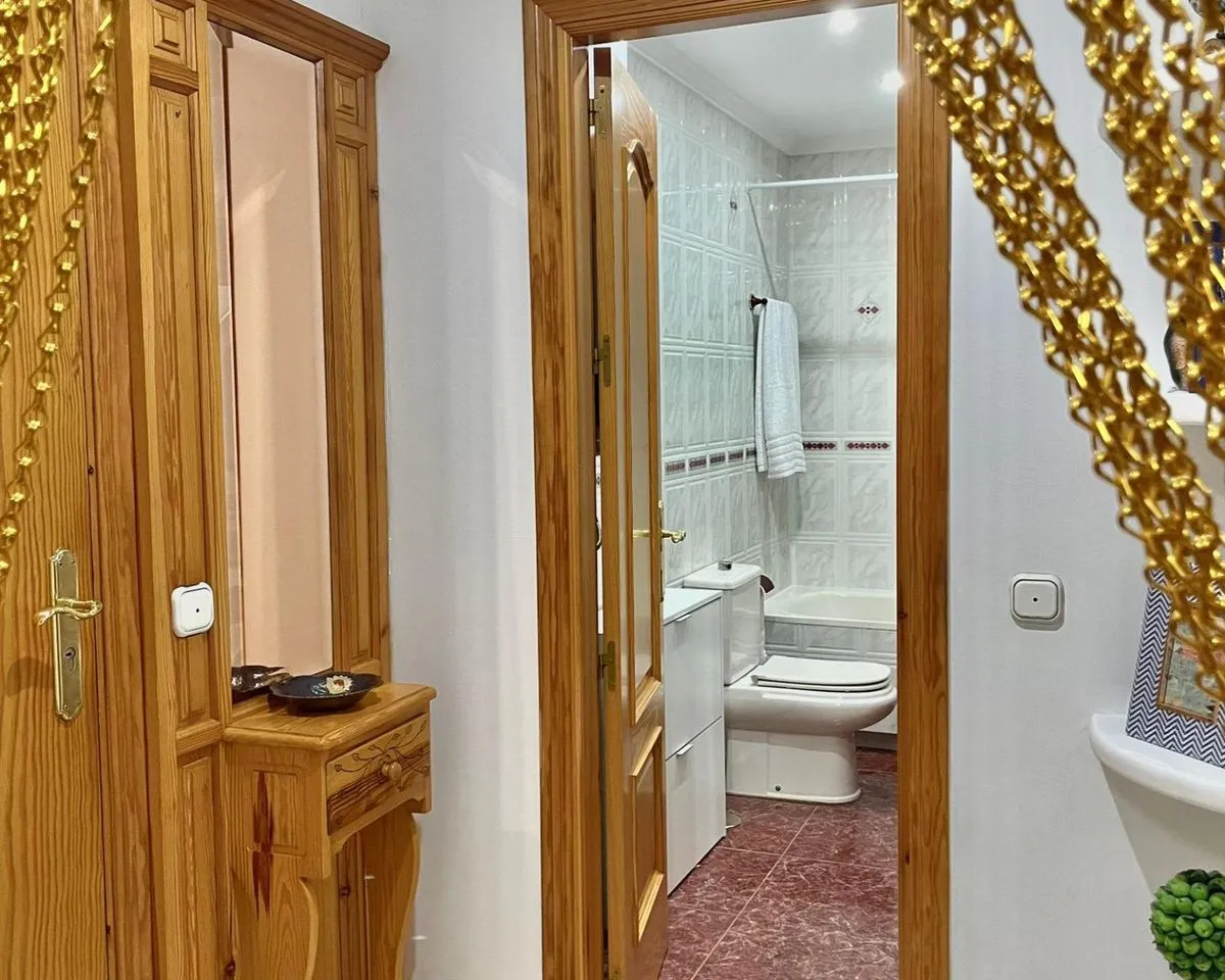 b8daf800-a7f2-4485-99e3-55b30d6f9582