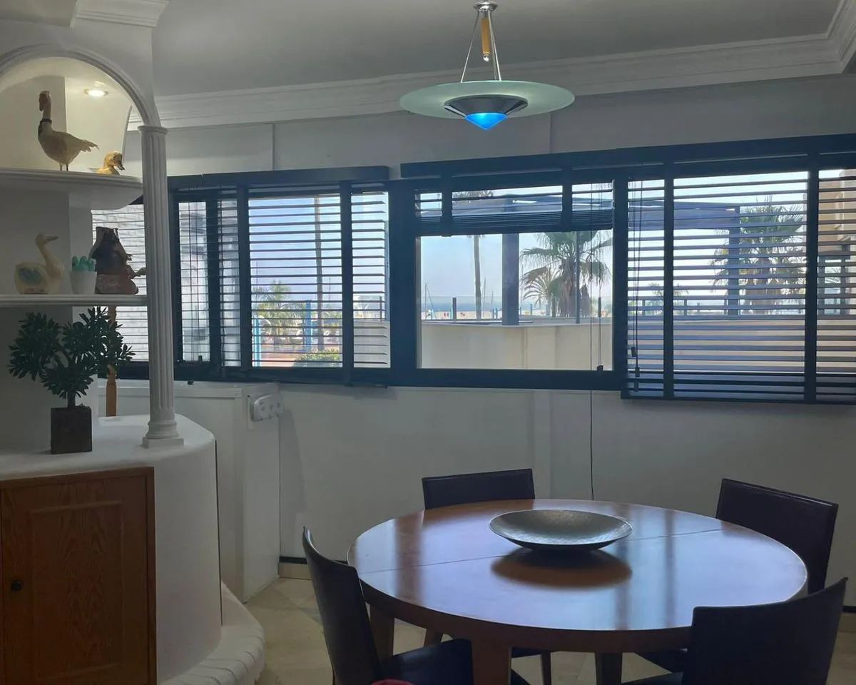 d9671db2-fc02-4e92-98b1-df2569e3f943