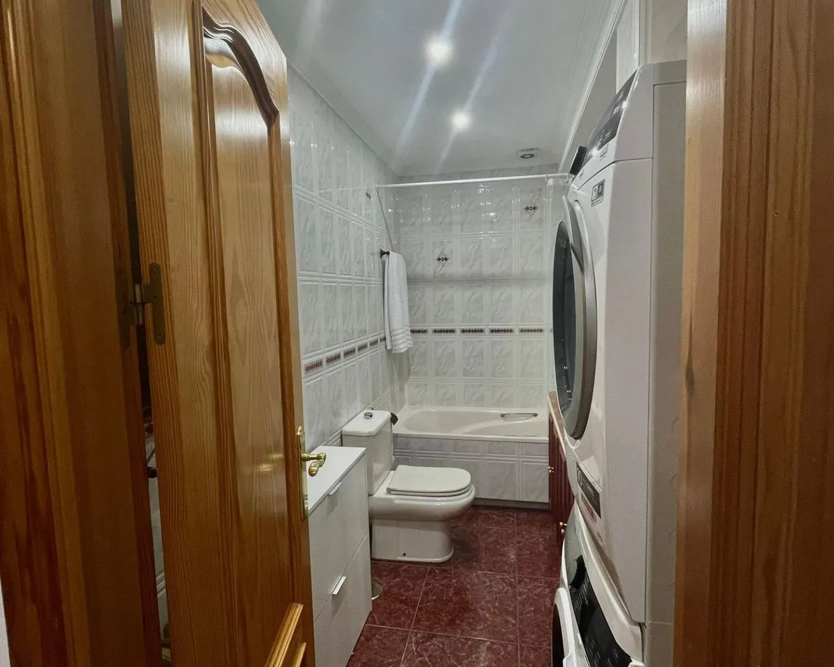 f6da19e0-090e-4e2f-82cd-50cd54e792d6