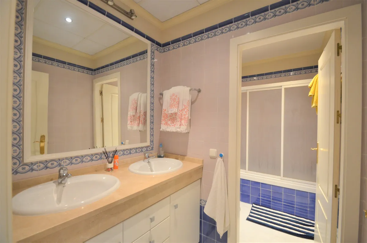 5dc84957-5209-4f55-a537-432c19936e76