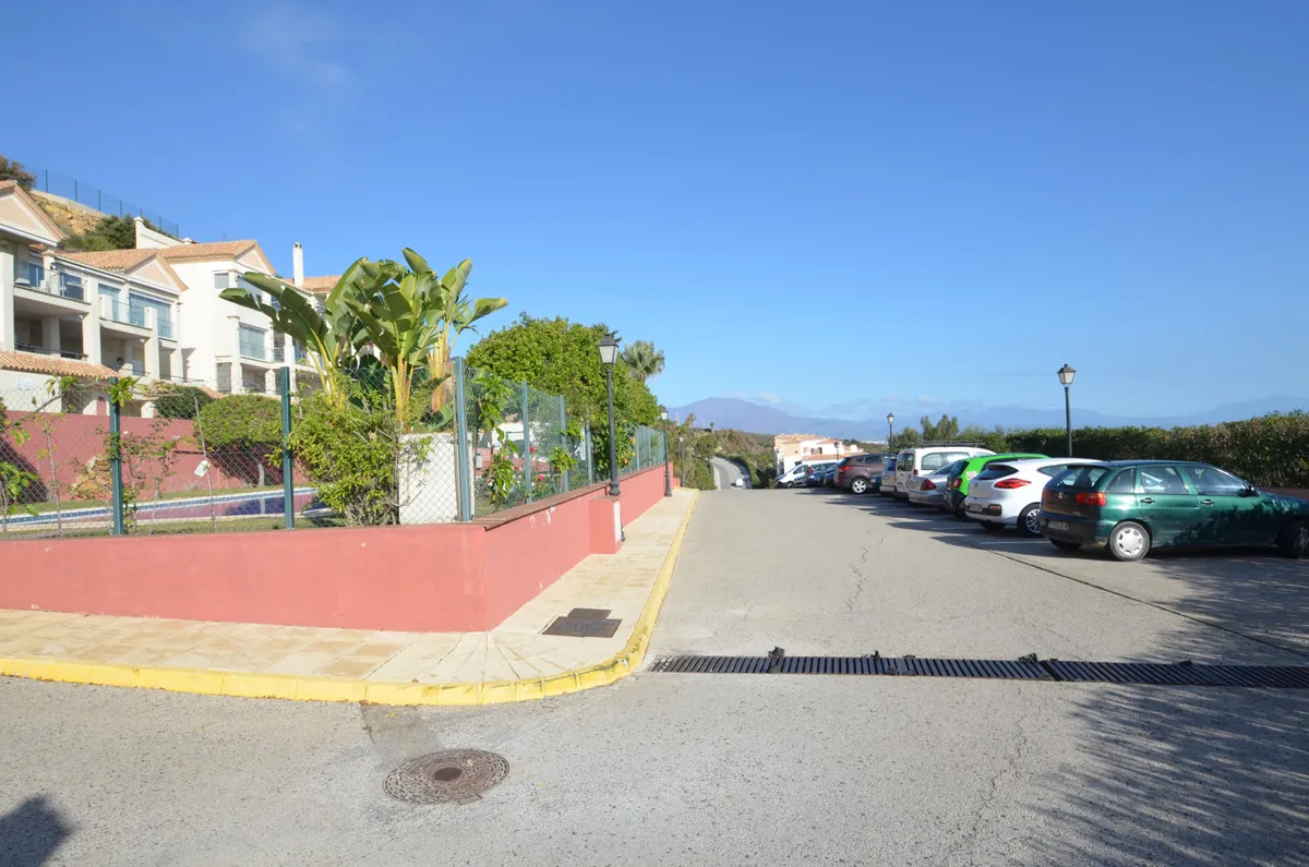 71879bb3-3d89-44df-8a3b-3742ad3fe286