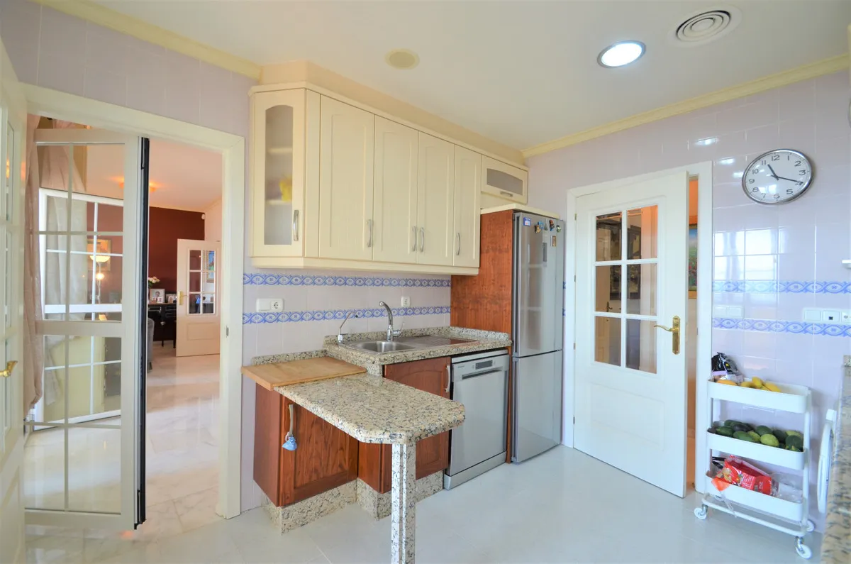 7fbb8677-128b-45e5-8c59-9fdccec97888