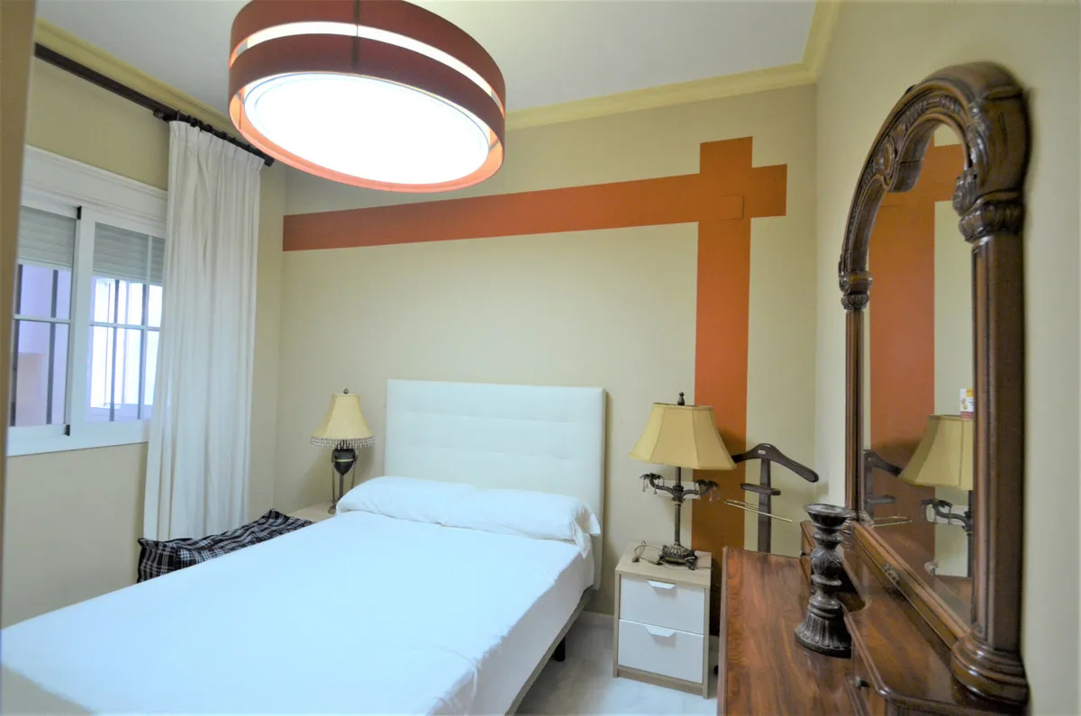 ae16fd06-5714-46e7-bb24-2b640cba7867