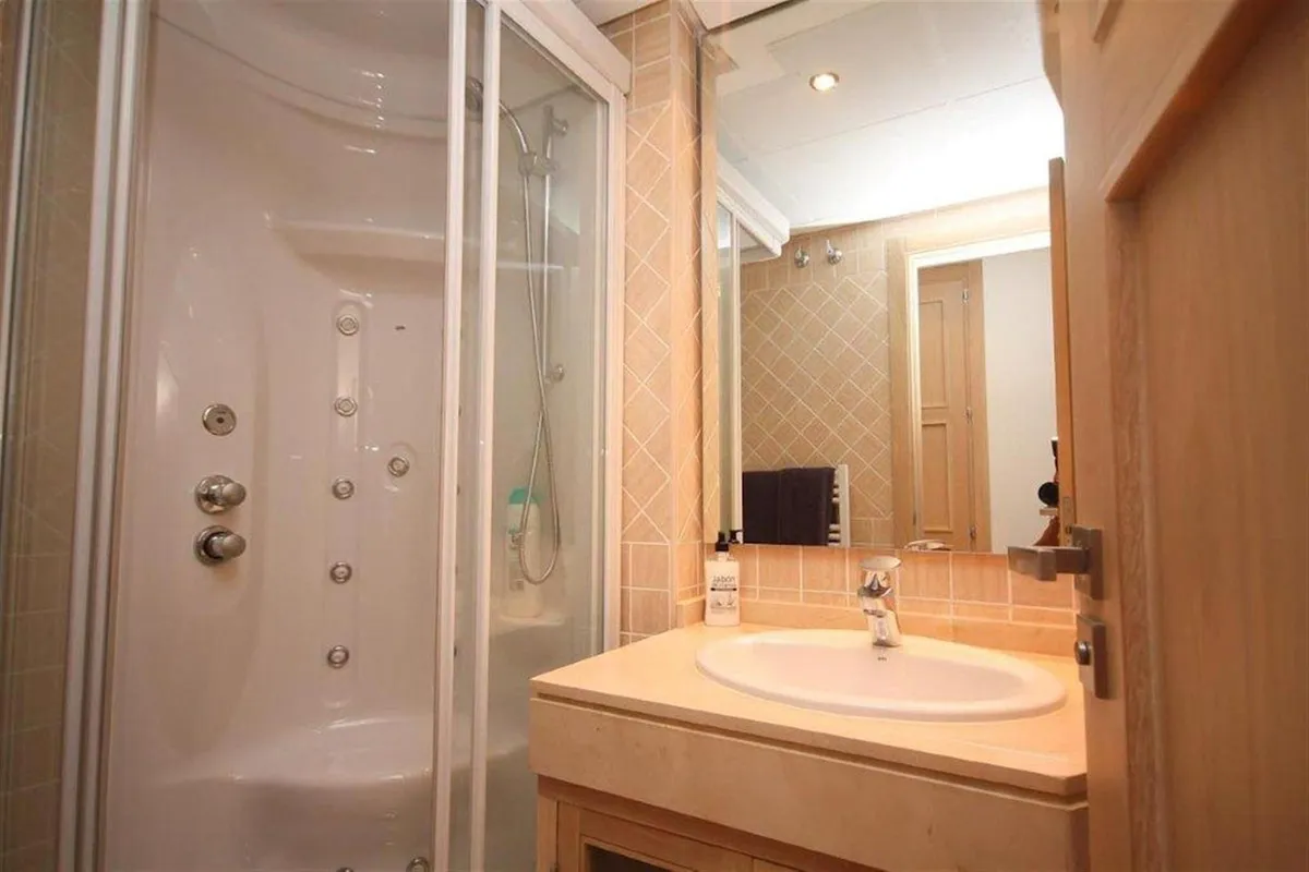 207ec644-9ae6-4214-9319-f200b361aa1d