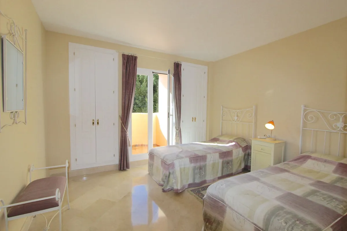 3f9fd844-3ad6-4f2b-815b-3d5cba110fab