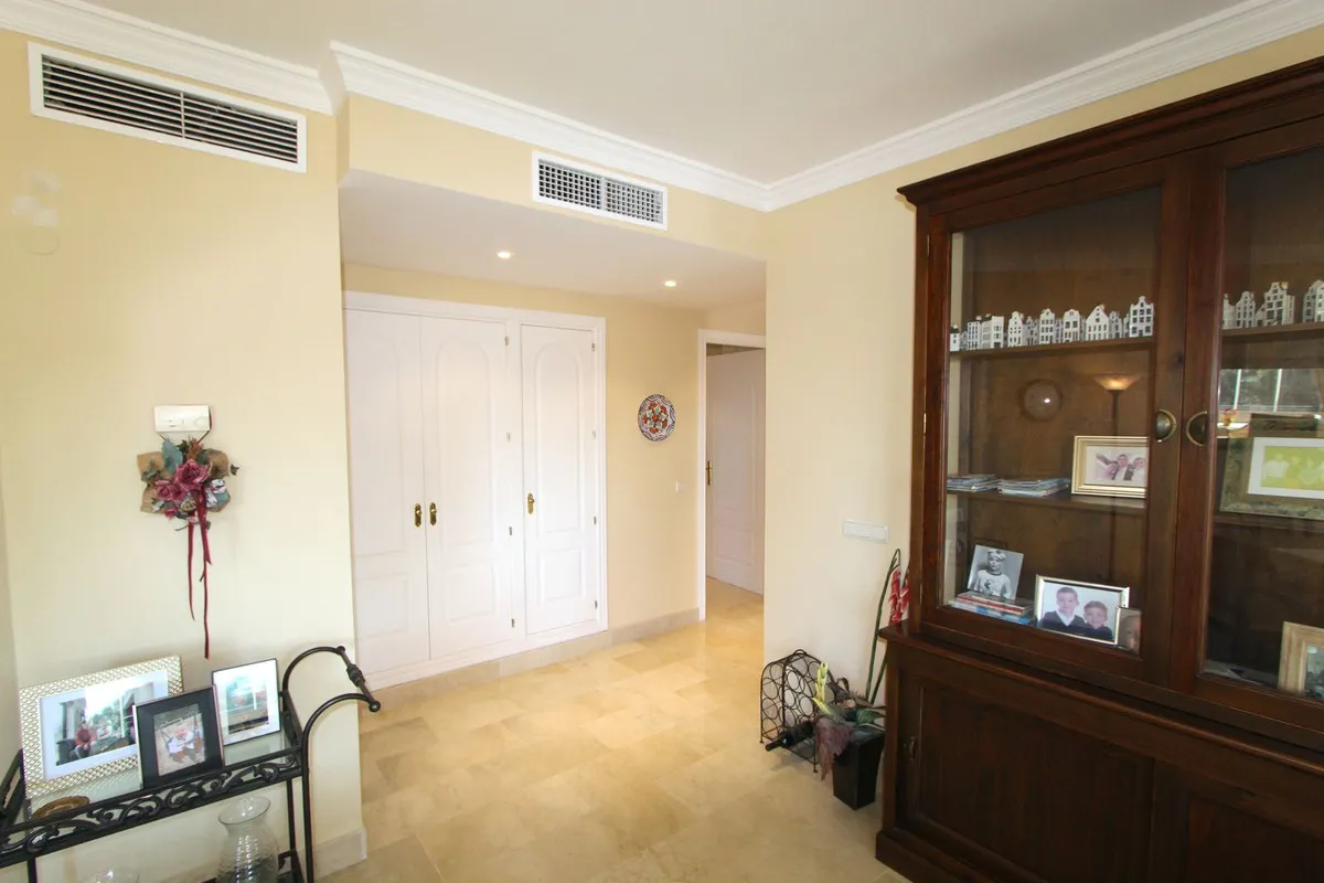 9fe8c989-564e-4418-a4fd-6646cda0b505