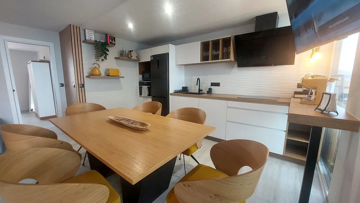 592daa5d-ee22-4599-9102-0e4cb0607174