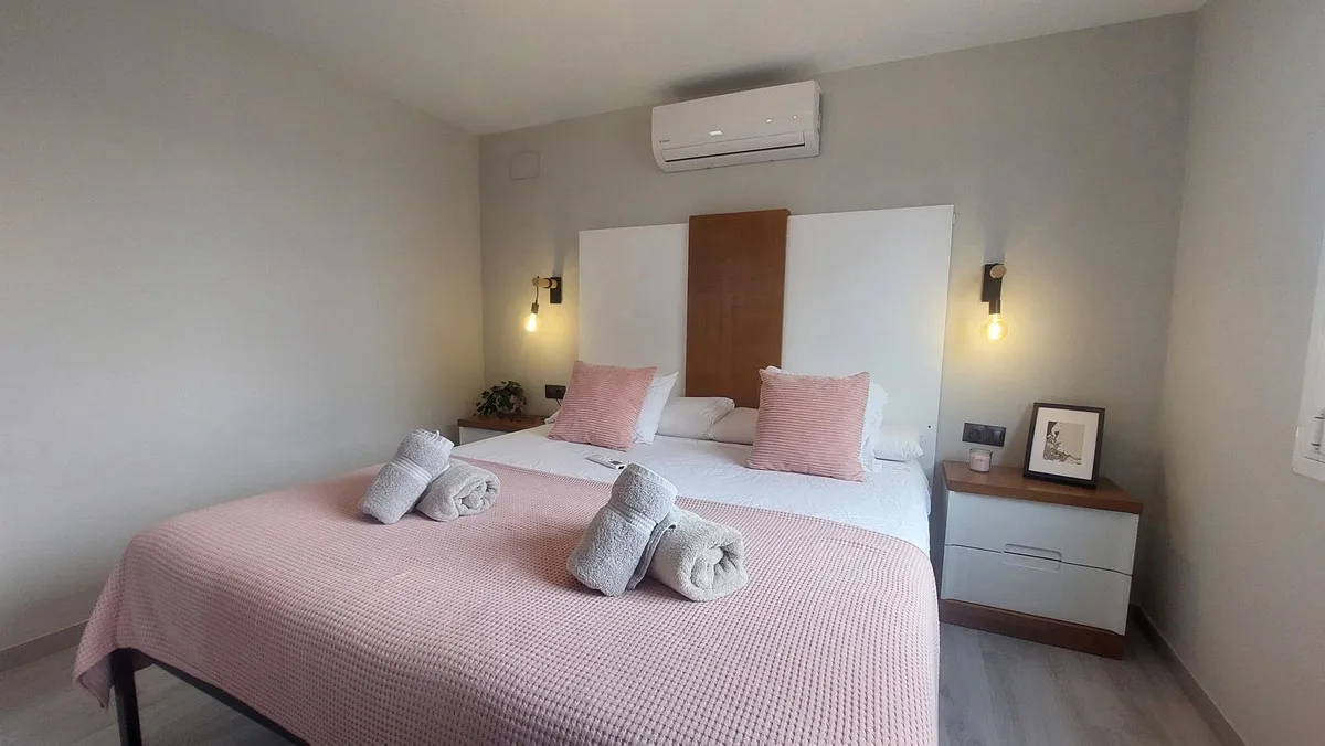 efabbd3a-c453-4e84-a87e-694437519905