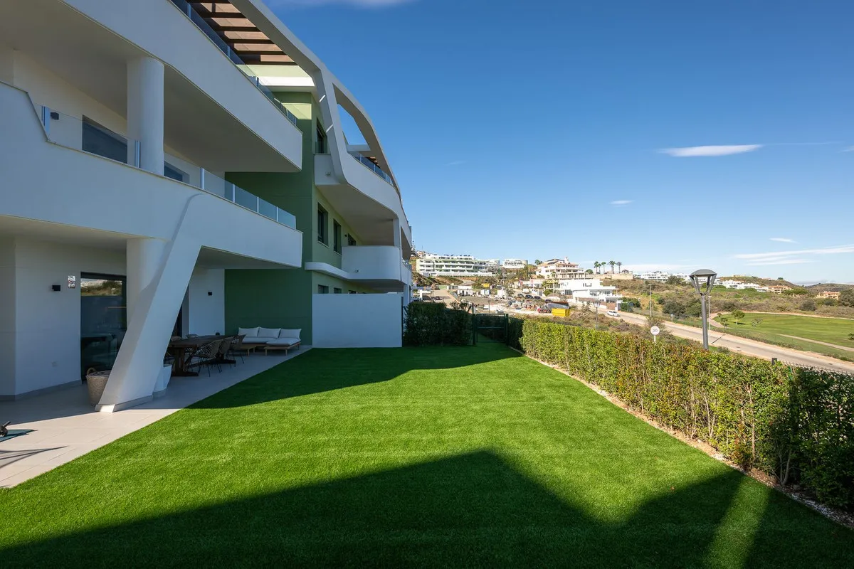 445b5d27-d376-4da1-ac6d-3c62a880b285