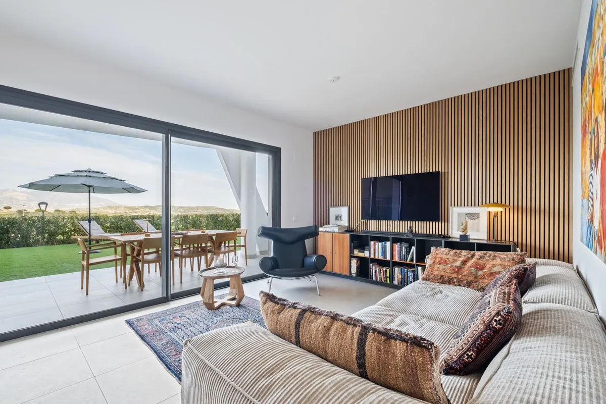 19b15996-ab7f-4a36-b787-39ce8692cfd2