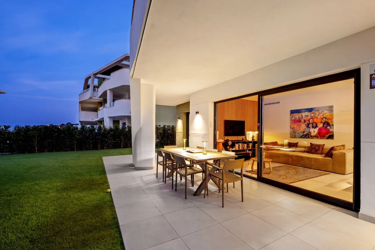 a921bea9-9cb5-4fdc-8d12-5744692465e7