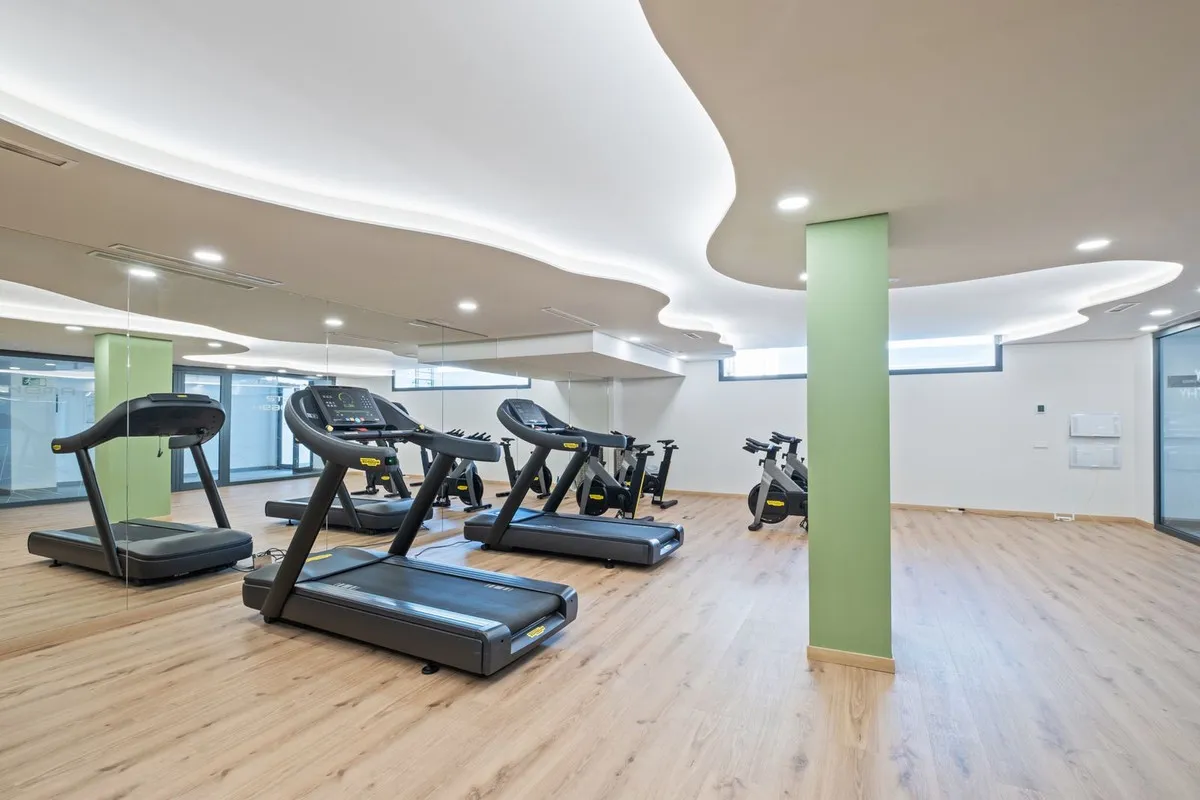 d1adb447-d022-477b-826b-9347d1e20bbd