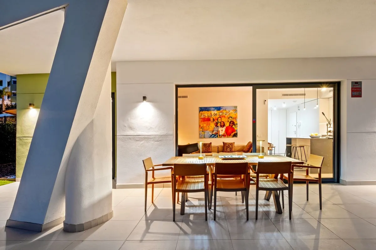 ea6f7756-cd69-44e7-b562-14f243794397