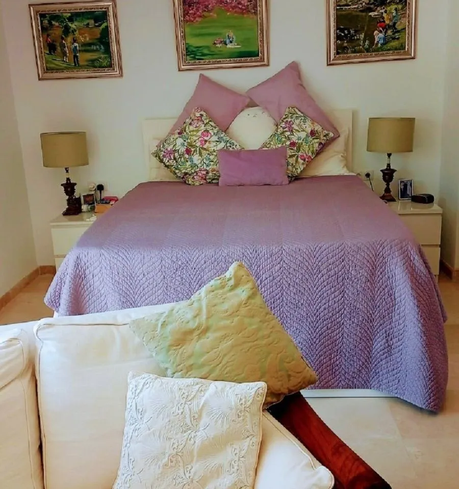 327b6bc1-3db1-436d-9e04-d48b86c5b022