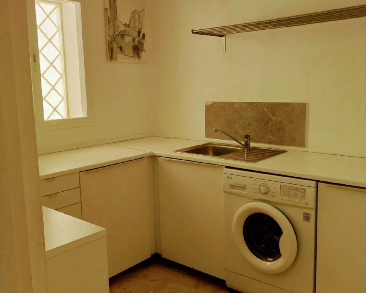 3e0b4973-ee3c-4b54-81b4-b6330c798fd0