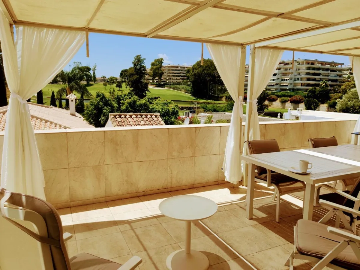 ffa1bbbc-7878-438f-a043-0019589ca28d