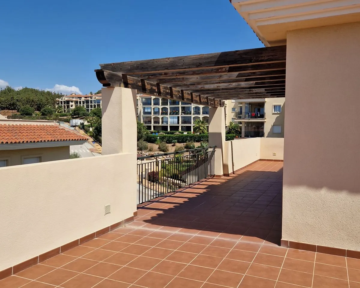 d1afeb3a-12bb-43c7-87d8-99978b0a60da