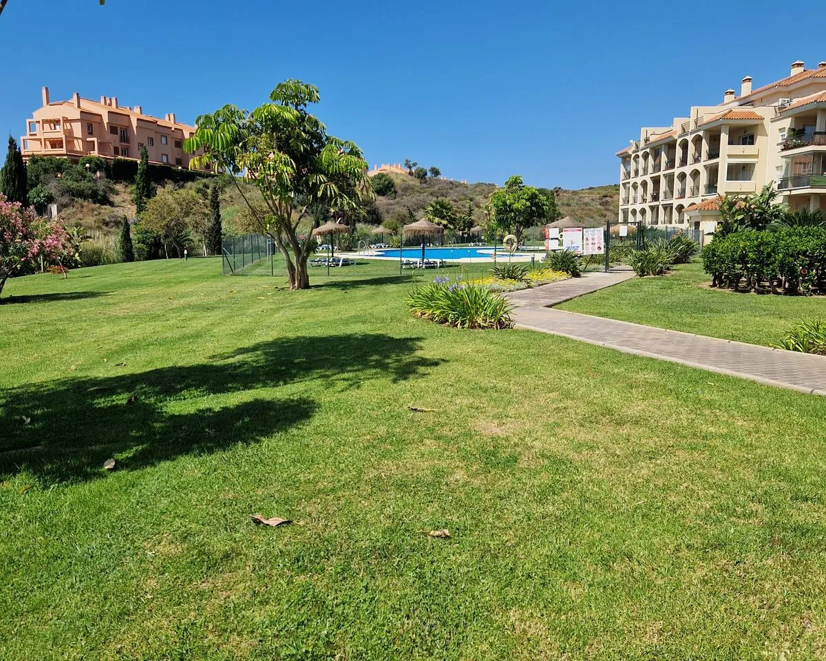 e0f6abe2-e55a-4ebe-936e-5cf50fc672fe