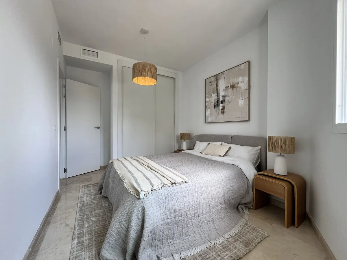 ebd339e0-5d0e-4fce-b9e8-fc3c3081f89c