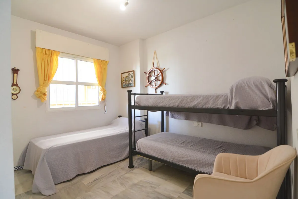 49afc16b-89cd-4c01-9d1a-6035d82ed79d