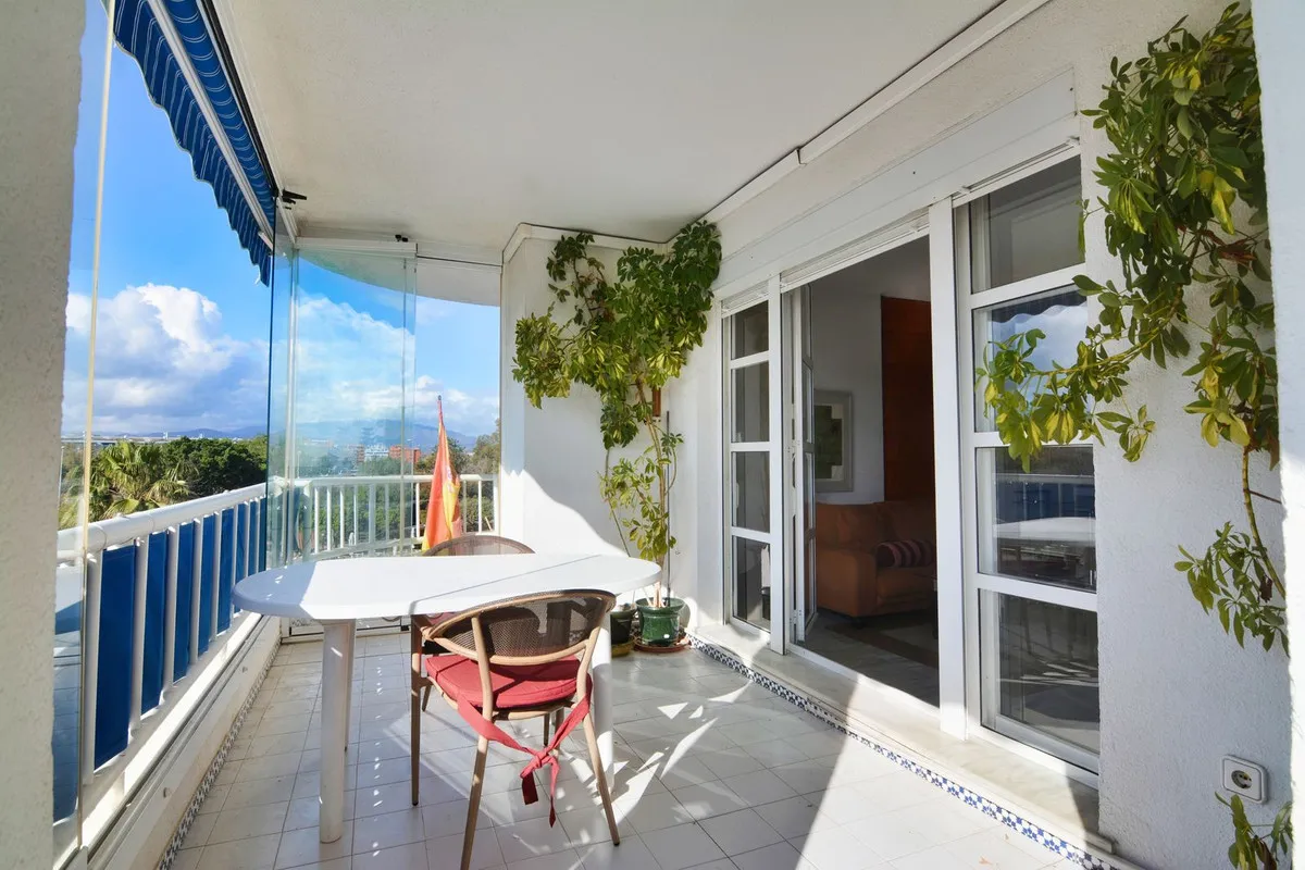 af20993b-a1a6-452c-a967-aa9debd09f5b