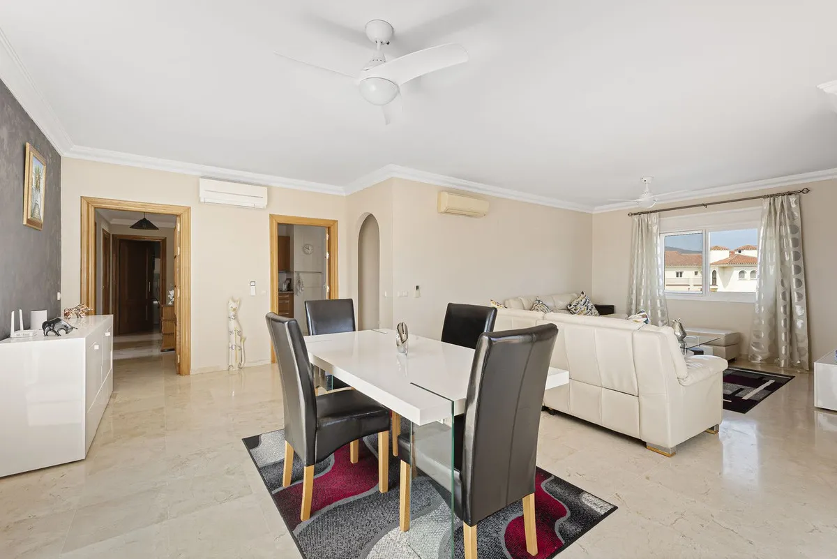 62ad4e71-3627-49ad-b0af-b30ed2363e1c