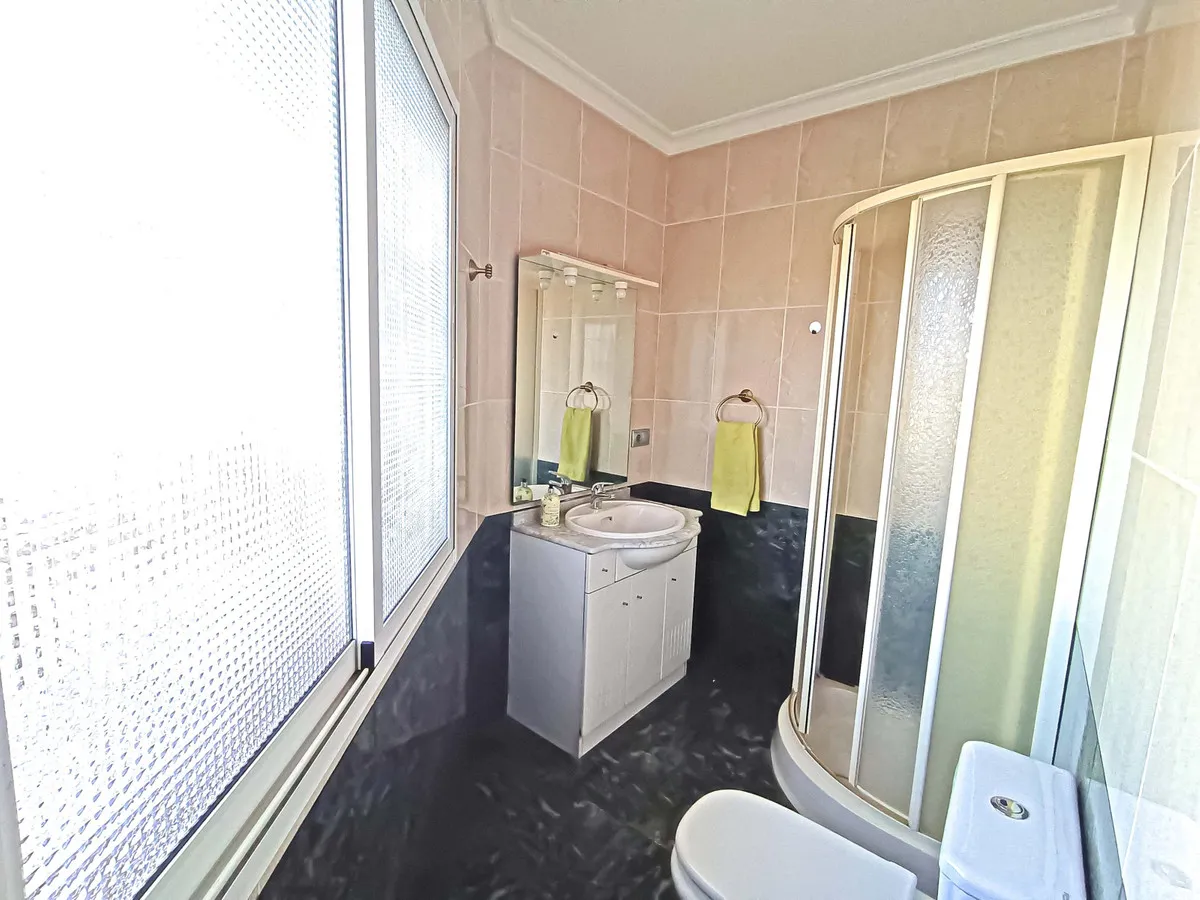 6878f700-b4cd-4d55-a0fa-023a0a2cb930