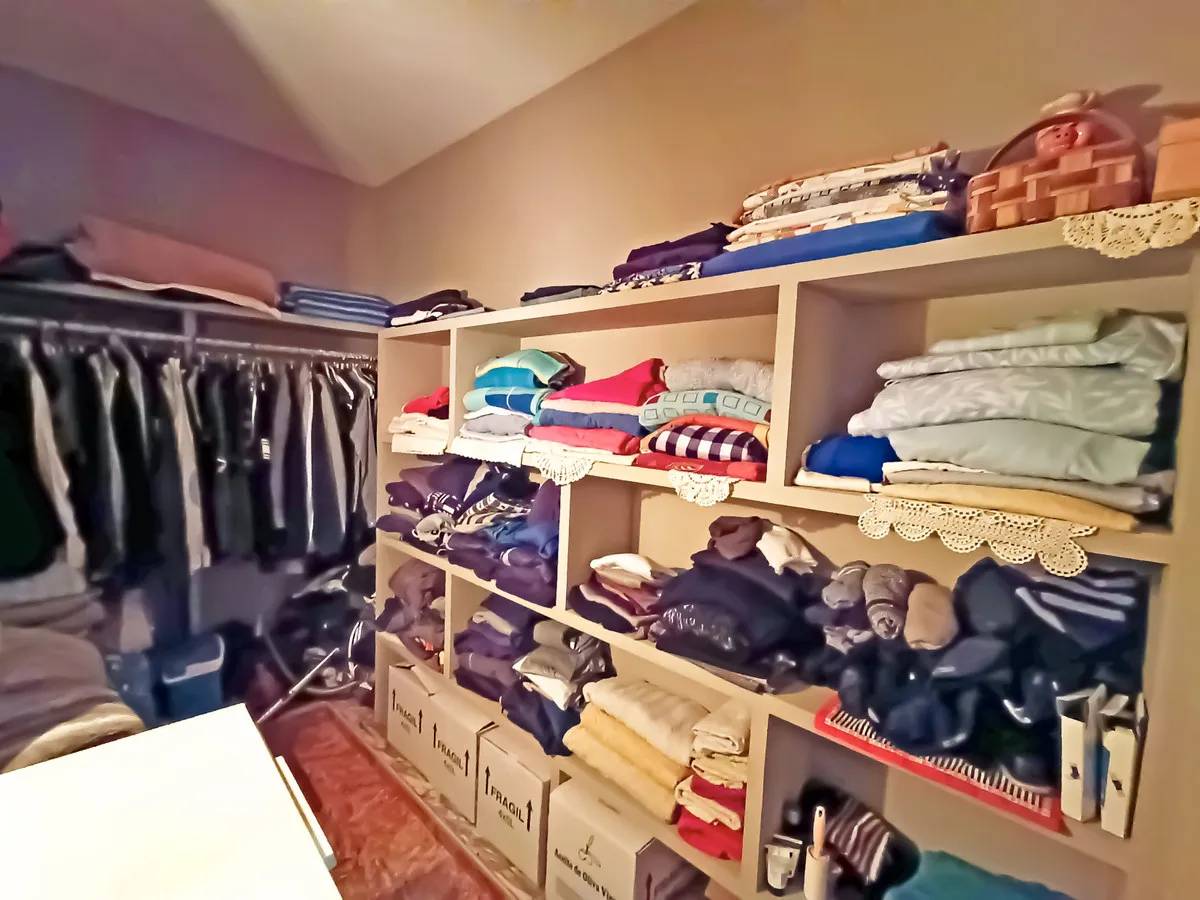 b25651cf-1d9d-4906-855d-03176142a369