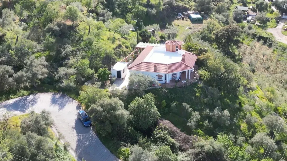 be9c6b32-ef00-4976-a4b4-36ac13396ab7