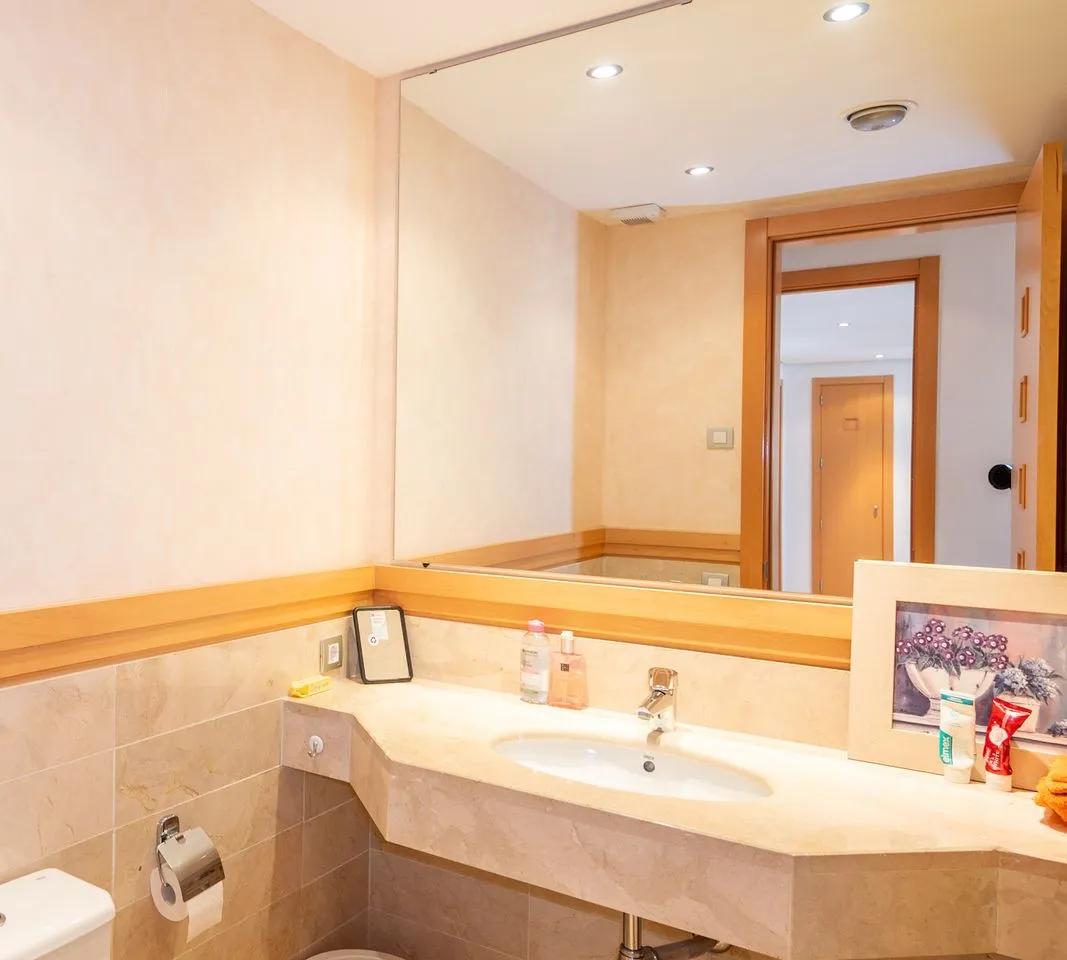 21f201b3-6b94-4c9c-ab06-b0482fa74cef