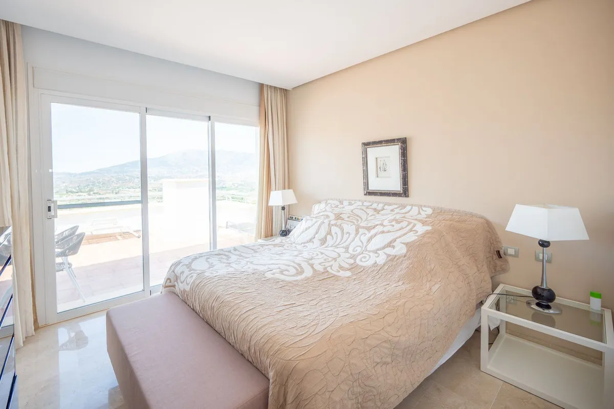 4c7ca907-705d-4a63-82c2-7ed483ae844e