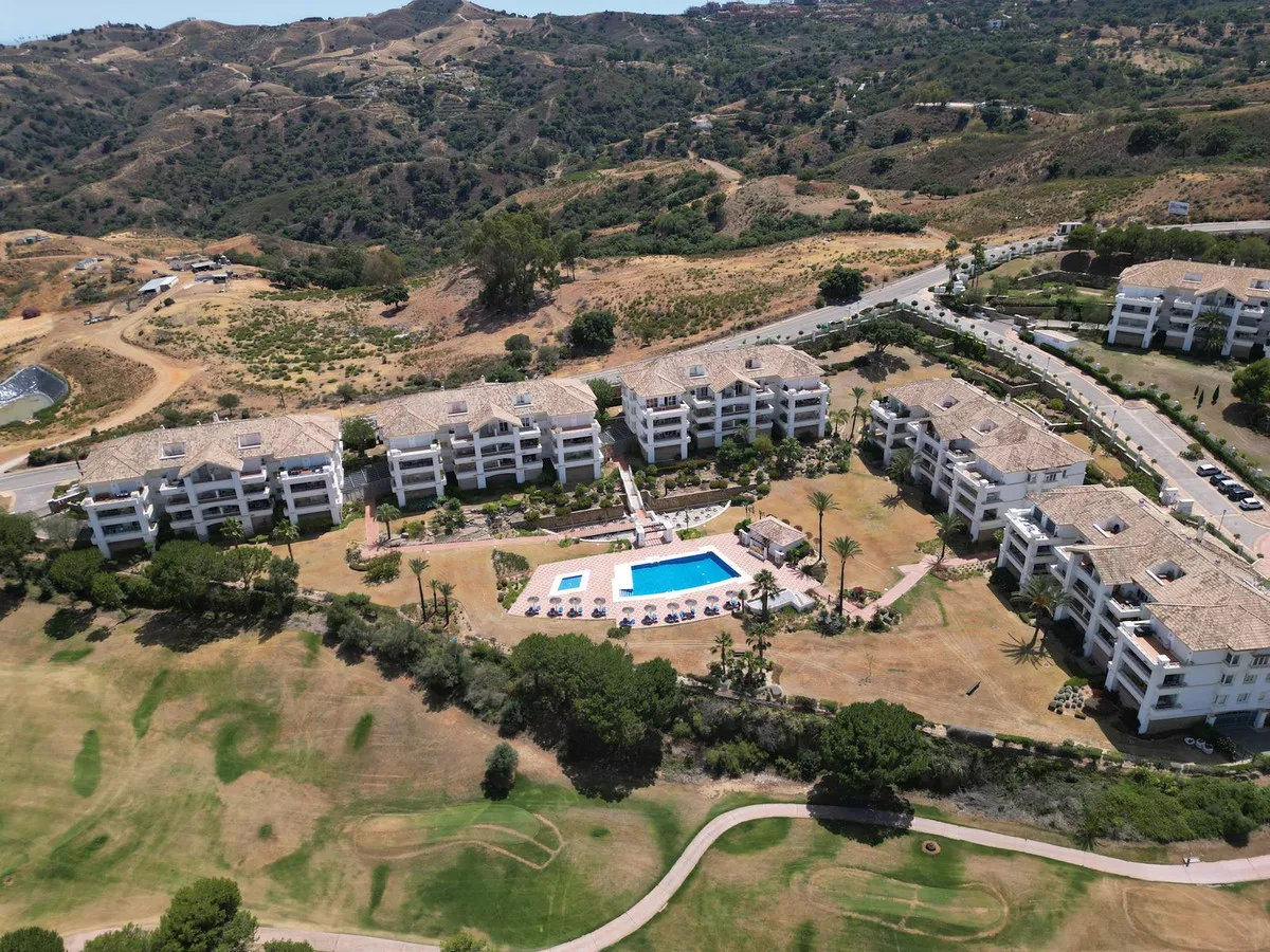 8f5d7886-6472-4318-83ea-ef99d1f41675