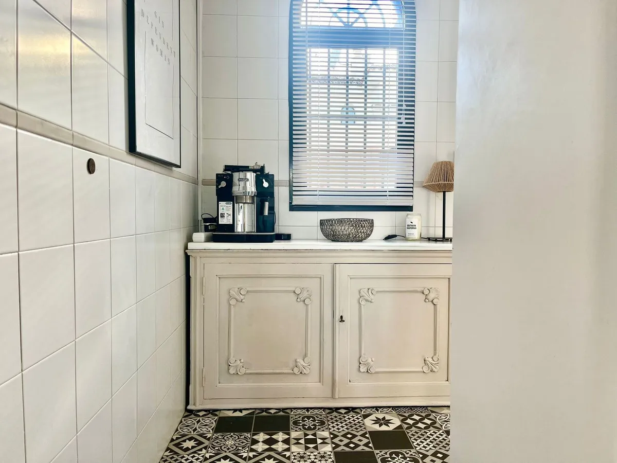 a1a54371-a055-40ed-a223-c5b1c122afce