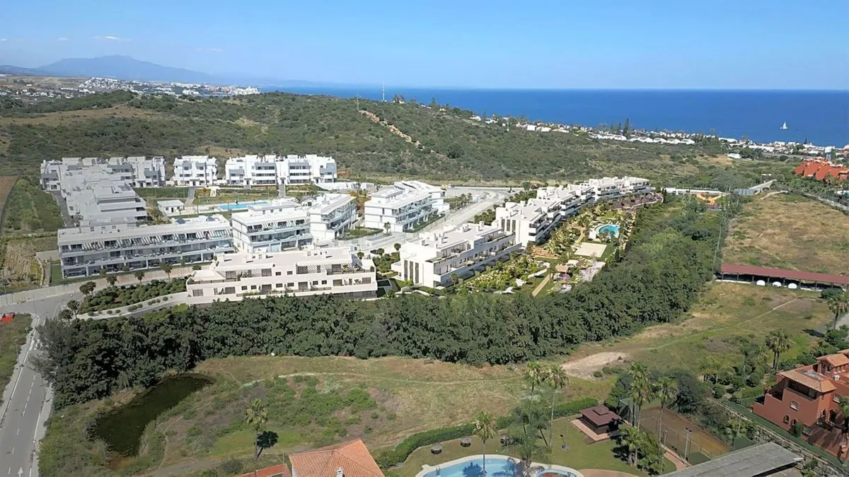 f6aedbc3-4b26-4859-9578-5299326bc8d6