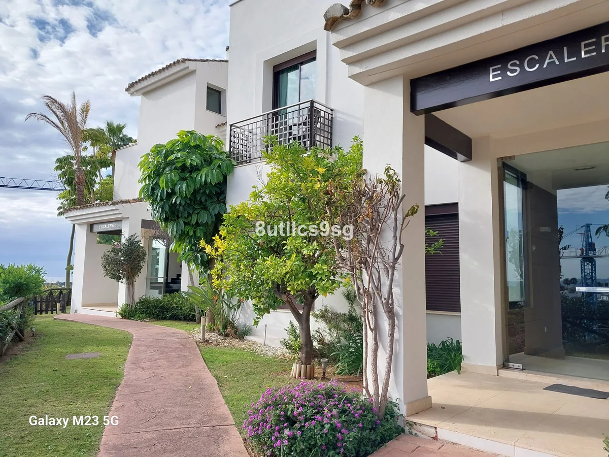 9be30e83-2038-4652-a15d-5d1792374af5