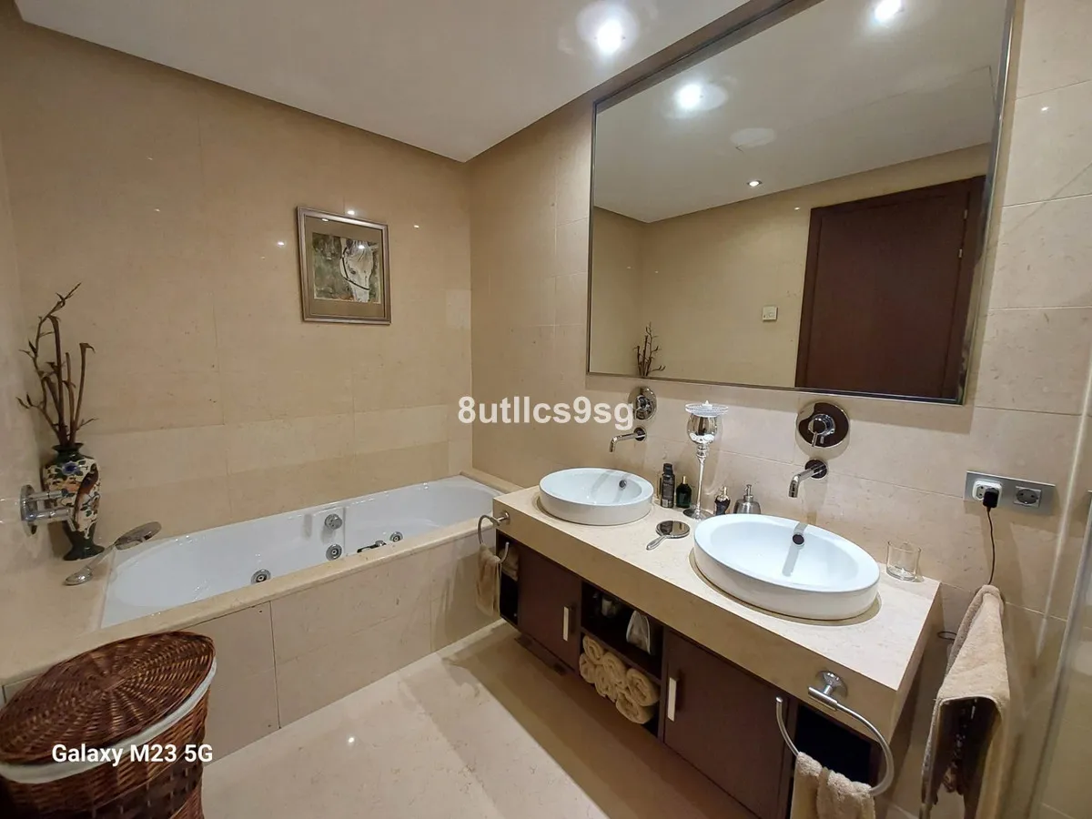 a7bdd321-d55a-40ed-ae58-8cfca725c4ee