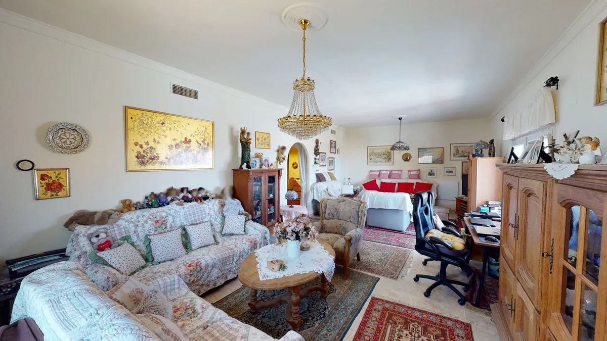 4f7ce106-22a6-4453-930e-42ac6213d9b8