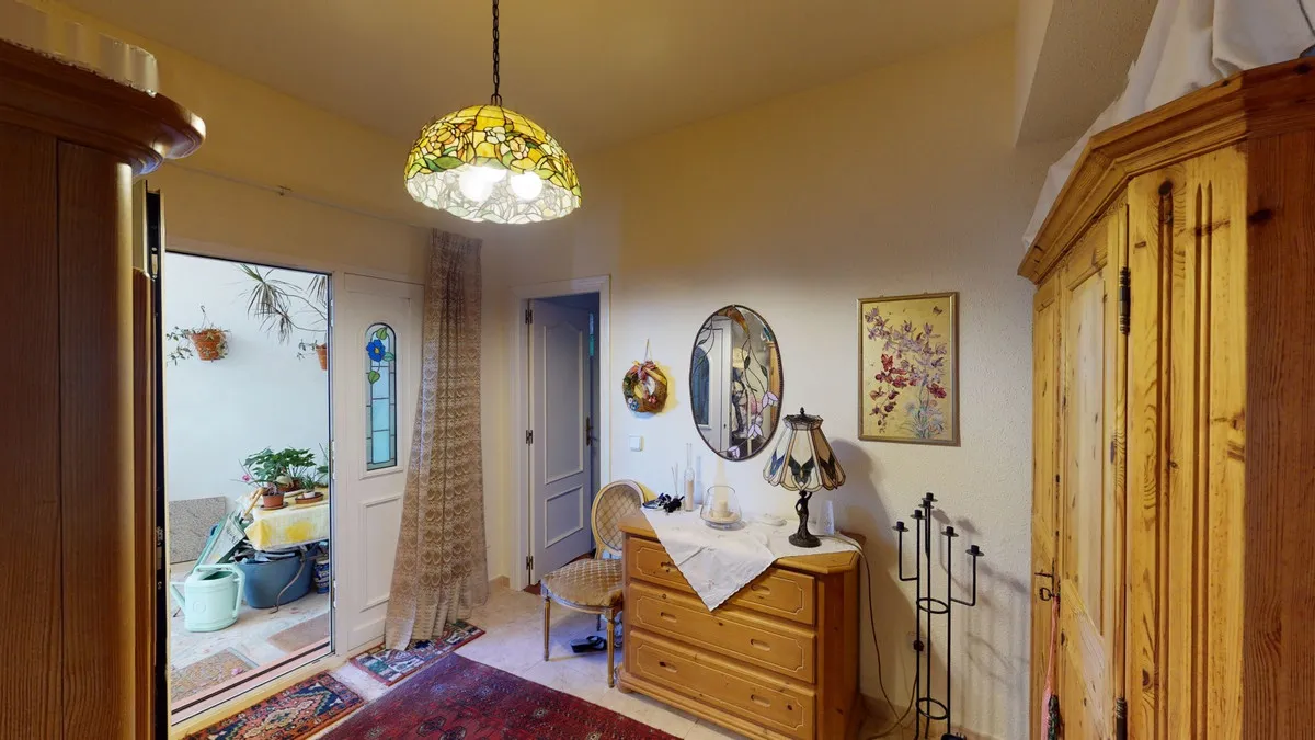 580973c9-7e52-42ab-b77b-402b2fad9f75