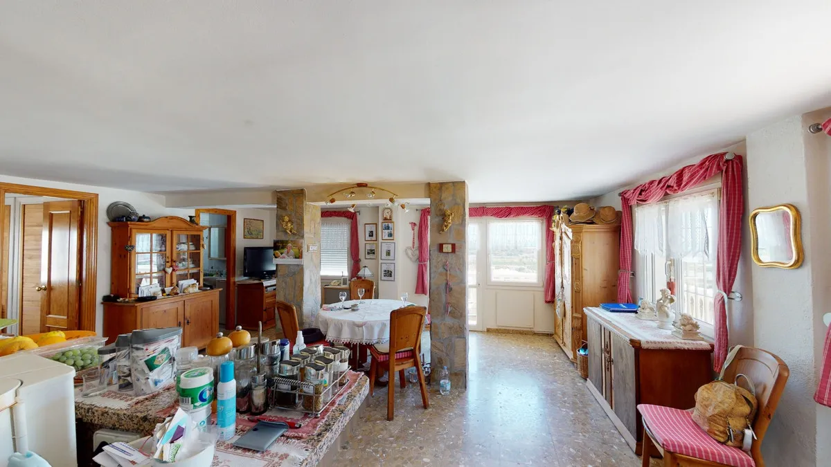 5c728f61-0153-4ccb-bed7-7eb106df0011