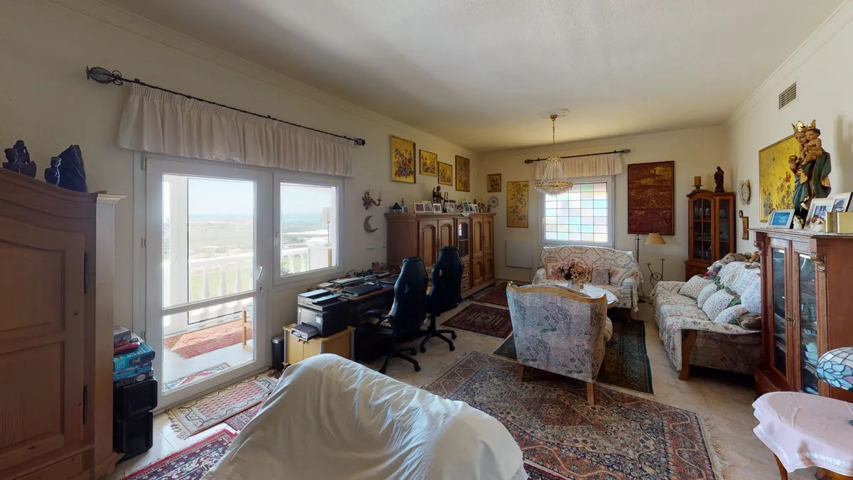 804f8fb2-b64a-46d1-aced-ff0aa95fcfef