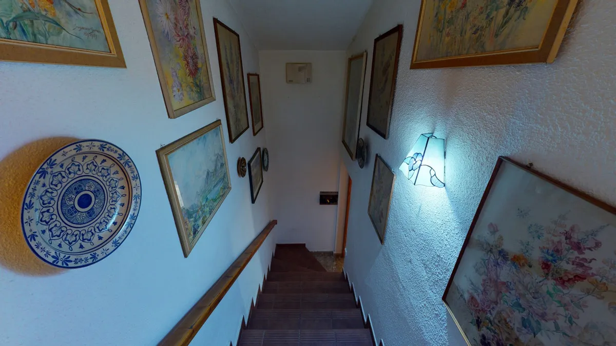 cea99ff1-0f9e-4db8-acf6-e2317f0829ed