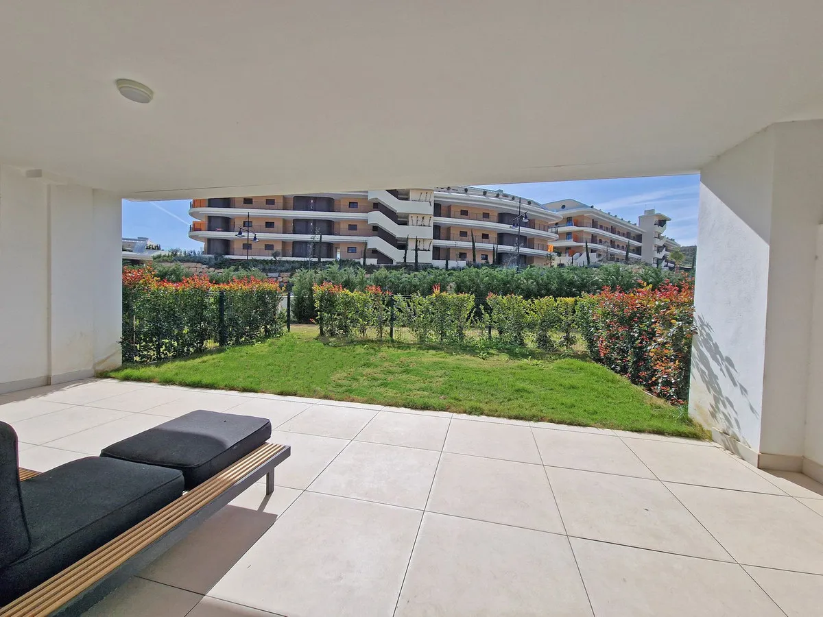 1a2af489-b129-40cd-b9e9-b357b18c298d