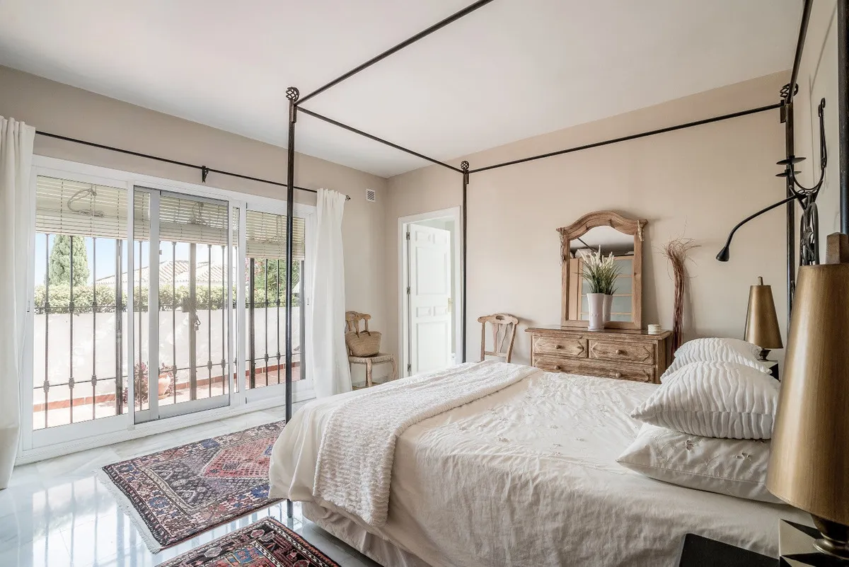 a1e9f5e6-27af-4df0-9546-5e241a18bbce