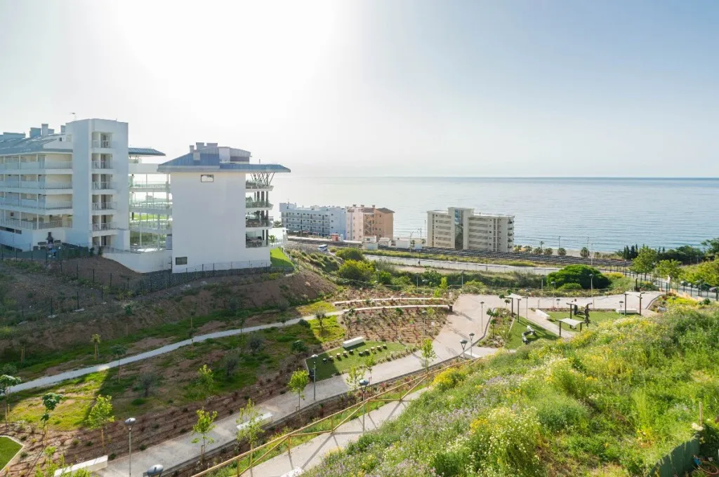 0d04ba80-7bc4-4233-a59e-f410b0d582b2