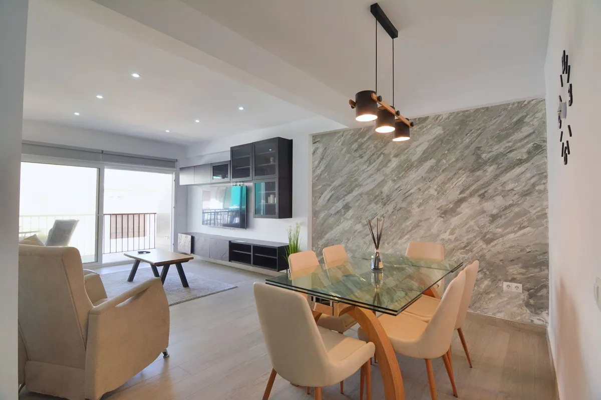 c02eb991-a46d-446a-8187-8a16e39d80b9