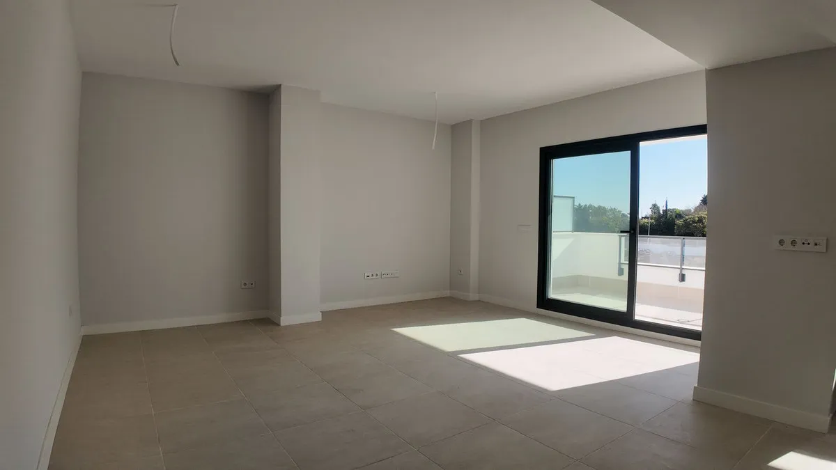 740dbfae-9a48-40f6-b05f-0027481bdc15