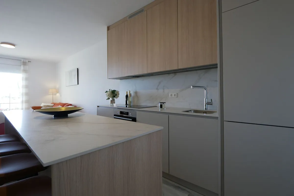 f77fe20e-c210-4309-b5f4-1b981997b03b