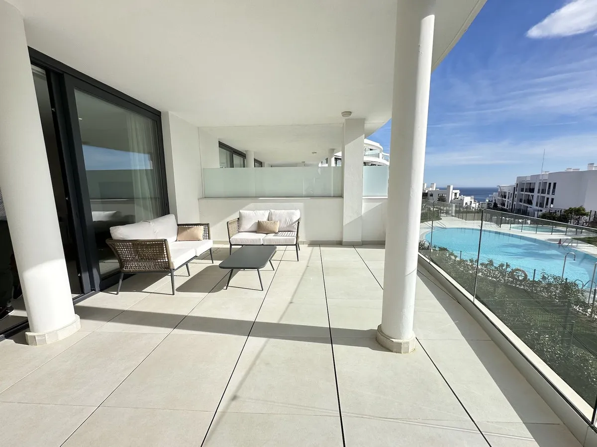 abdba6d1-d327-44e4-85da-a2848ea92571